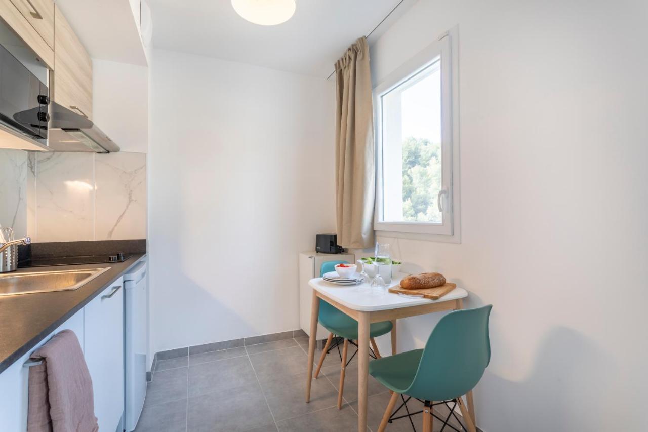 Residence Pierre Et Vacances Cap Cassis Calanques โรกฟอร์ต-ลา-เบดูล ภายนอก รูปภาพ