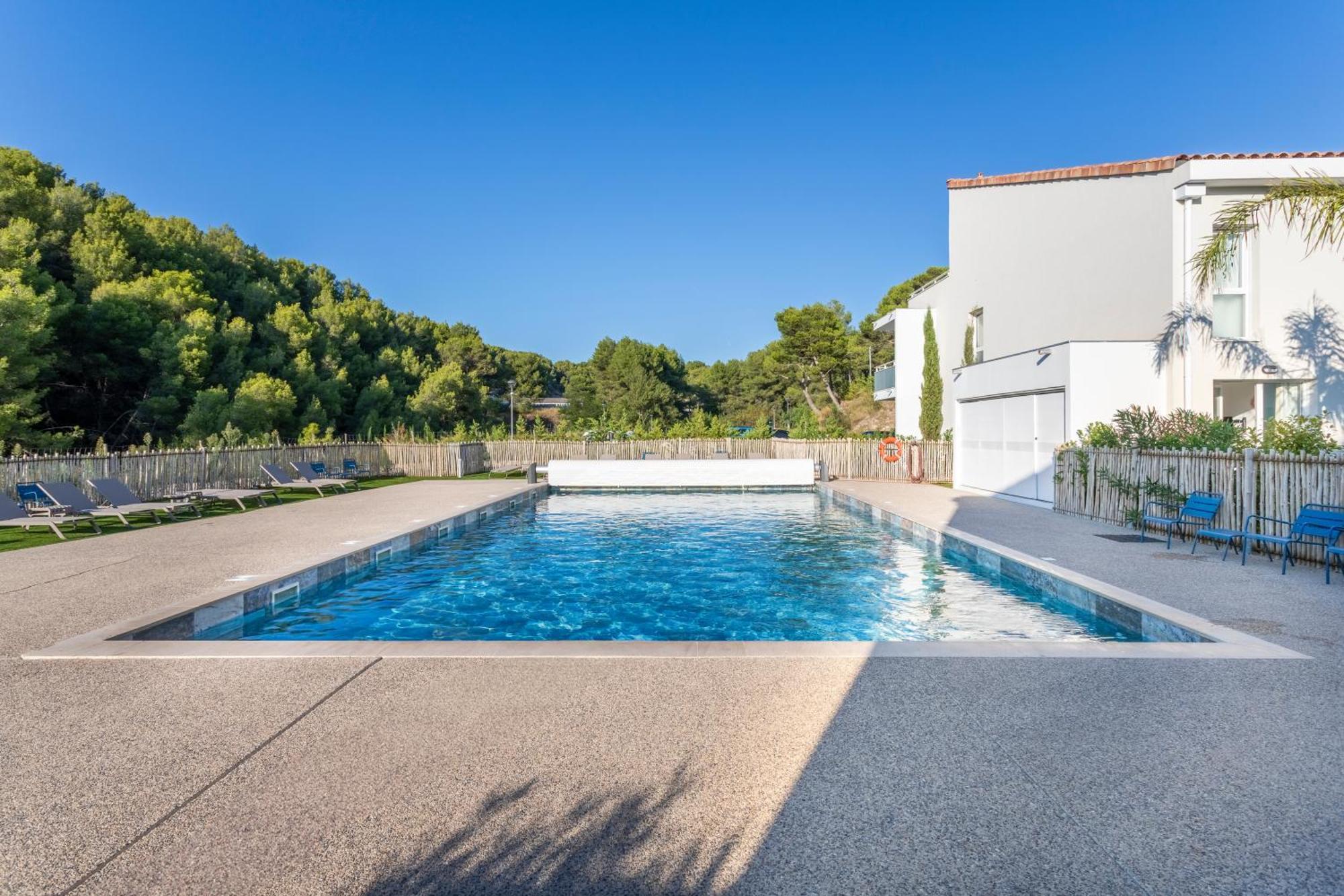 Residence Pierre Et Vacances Cap Cassis Calanques โรกฟอร์ต-ลา-เบดูล ภายนอก รูปภาพ