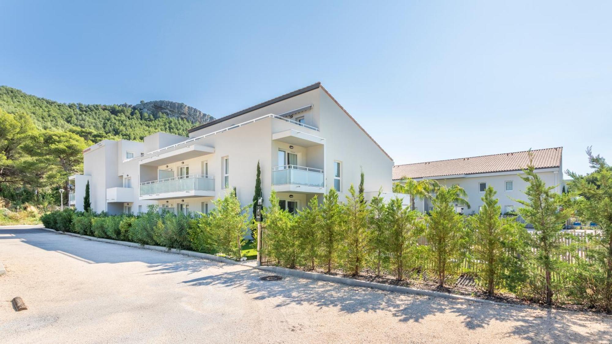 Residence Pierre Et Vacances Cap Cassis Calanques โรกฟอร์ต-ลา-เบดูล ภายนอก รูปภาพ