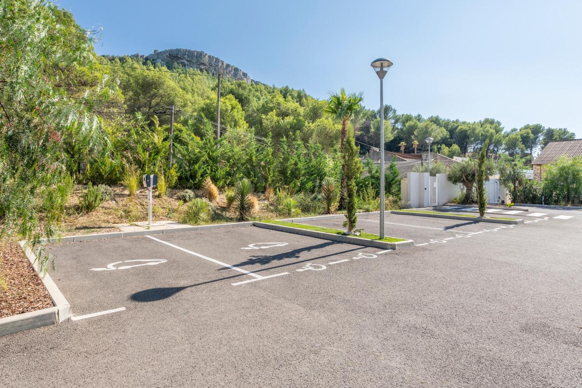 Residence Pierre Et Vacances Cap Cassis Calanques โรกฟอร์ต-ลา-เบดูล ภายนอก รูปภาพ